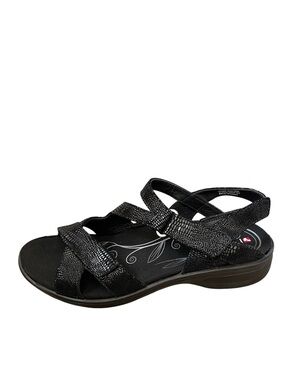 REVERE Women's Zanzibar Textured Strappy Comfort Sandal Black 40